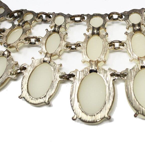 Vintage Bib Style Necklace w 3 Rows of Shiny Faceted Ovals 20" Long - Hey Viv - Picture 3 of 6